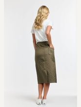 Load image into Gallery viewer, Quilted khaki skirt

