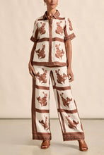 Load image into Gallery viewer, Gesture pant coffee collage
