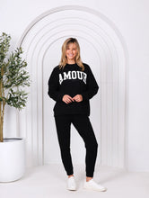 Load image into Gallery viewer, Amour sweat
