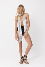 Load image into Gallery viewer, Lover sequin scarf
