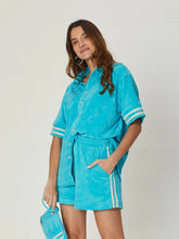 Load image into Gallery viewer, Demi Towelling Short Peacock
