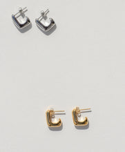 Load image into Gallery viewer, Layla earings
