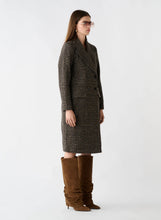 Load image into Gallery viewer, Roam Tweed Coat
