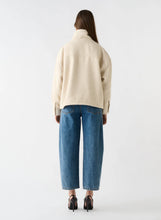 Load image into Gallery viewer, Getaway Jacket
