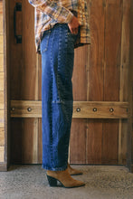 Load image into Gallery viewer, Idaho Barrel Jean
