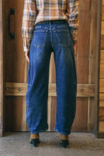 Load image into Gallery viewer, Idaho Barrel Jean
