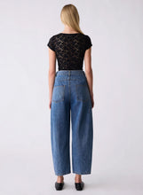 Load image into Gallery viewer, Reunion Lace Top

